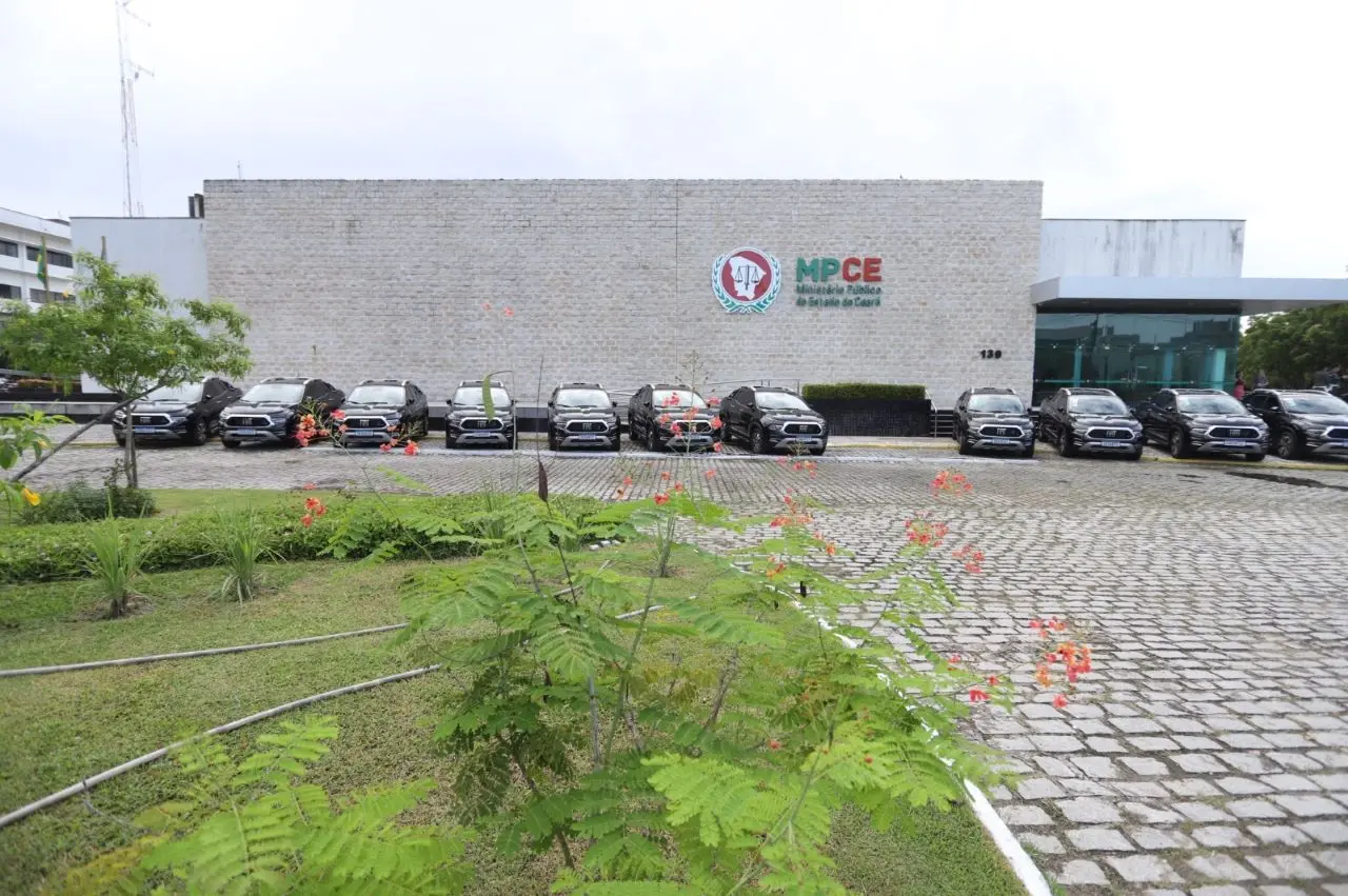 Imagem da notícia: Operação do MPCE mira chefes do PCC no Ceará; um dos alvos administra grupo da facção