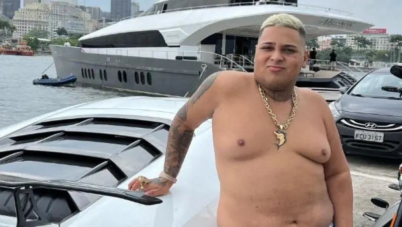 Imagem da notícia: Após vídeos agredindo mulher, MC Ryan SP tem show cancelado no Paraná