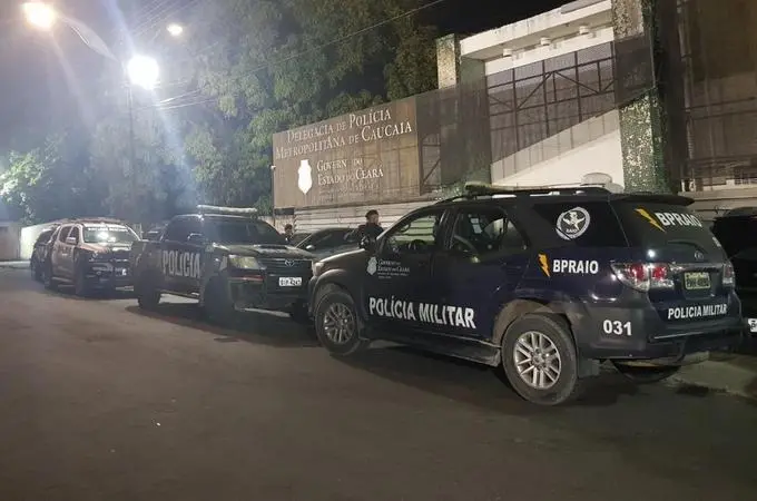 Imagem da notícia: Tiroteio deixa três pessoas feridas em Caucaia