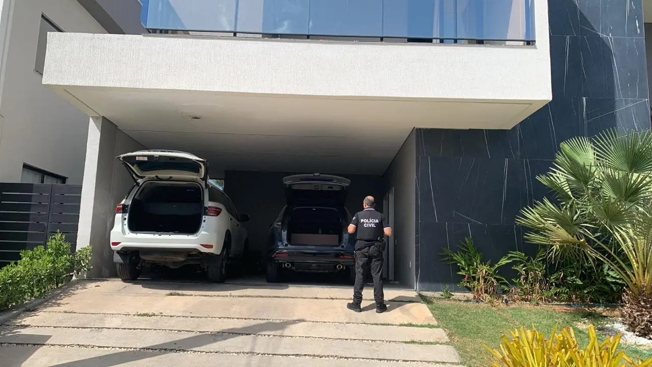 Imagem da notícia: Operação da Polícia Civil contra lavagem de dinheiro no CE obtém bloqueio de R$ 18 milhões em contas