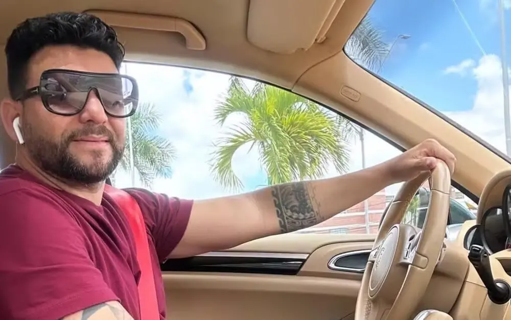 Imagem da notícia: Empresário é morto após fugir de blitz na Bahia; ele já havia sido preso por vazar nudes de cliente