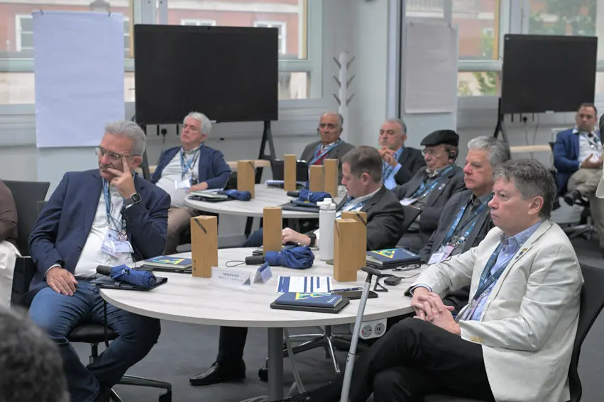 Imagem da notícia: Fiec em Londres: Inovação, IA e formação de líderes abrem a programação