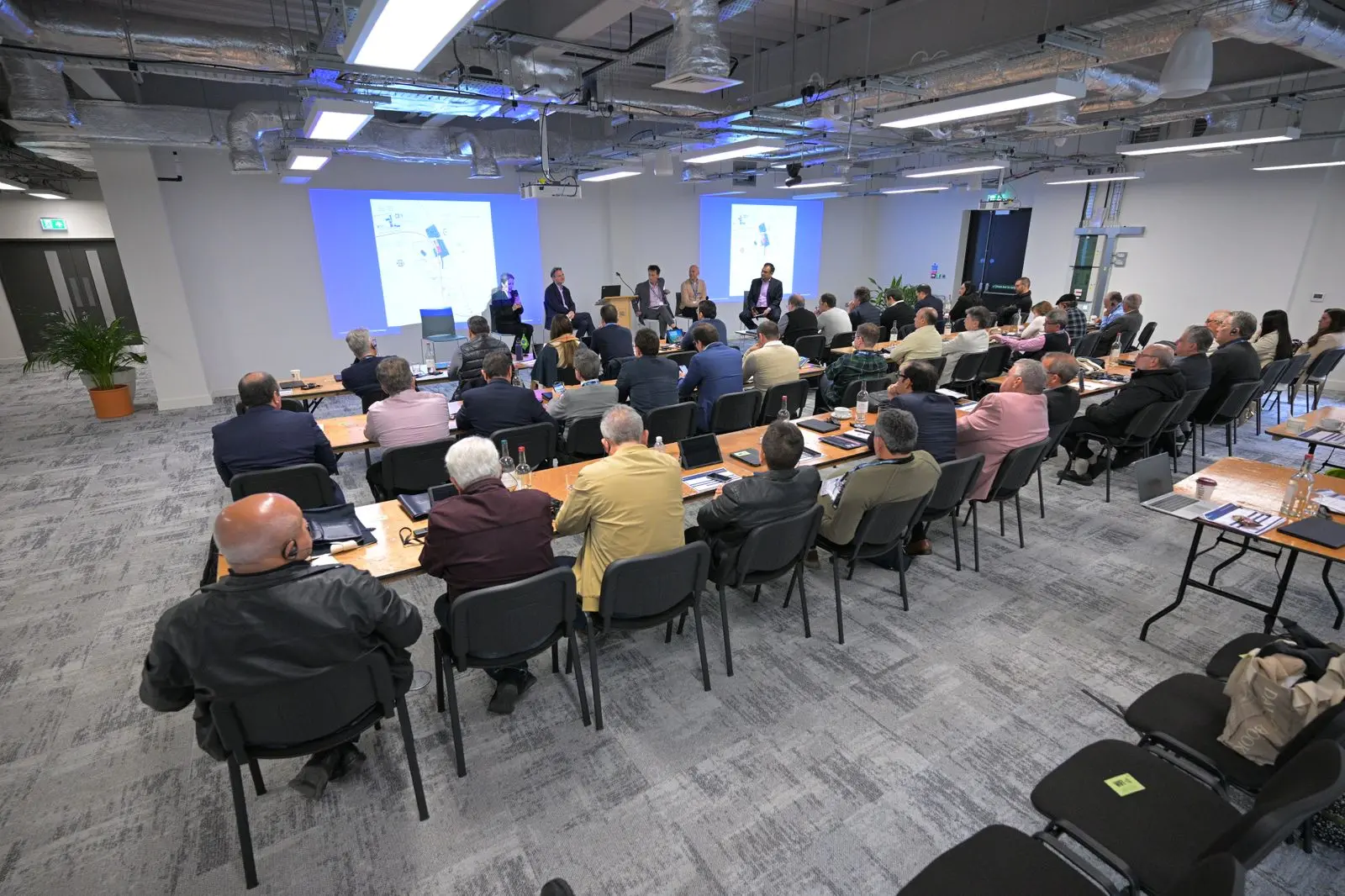 Imagem da notícia: Missão da Fiec em Londres aprende sobre Indústria 5.0