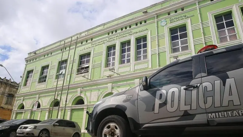 Imagem da notícia: PM é indiciado por violência psicológica contra estagiárias do TRE Ceará e MP quer propor acordo