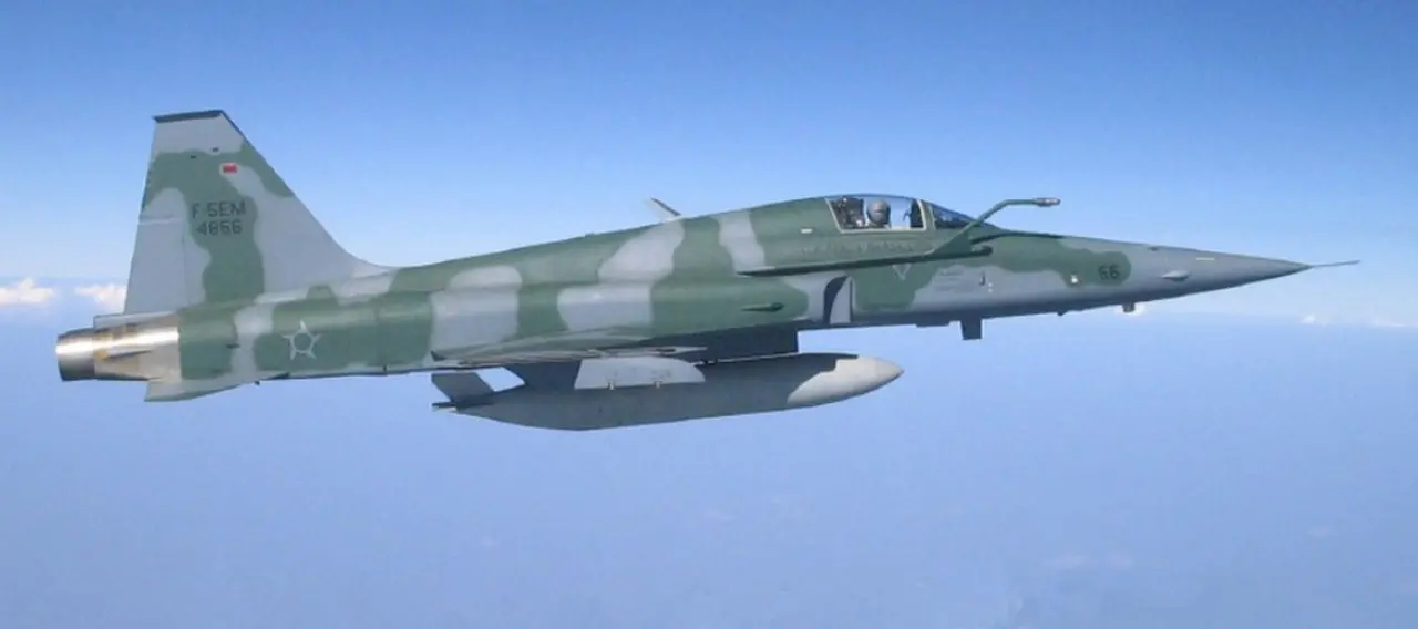 Imagem da notícia: Avião da FAB que caiu em Natal realizava exercício de guerra; veja vídeo
