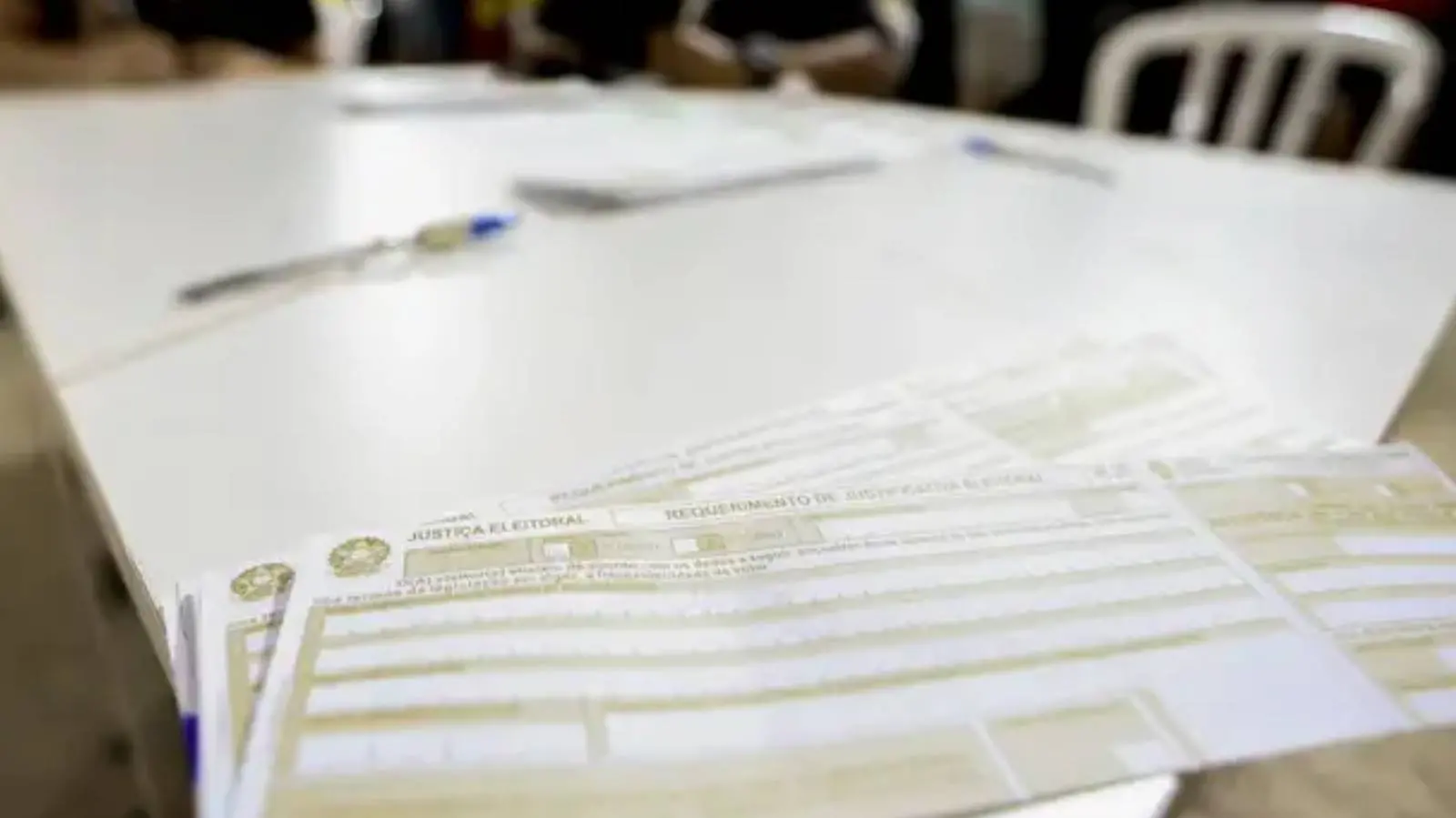 Imagem da notícia: Qual o valor da multa se não votar no 2º turno? Confira o que diz a legislação