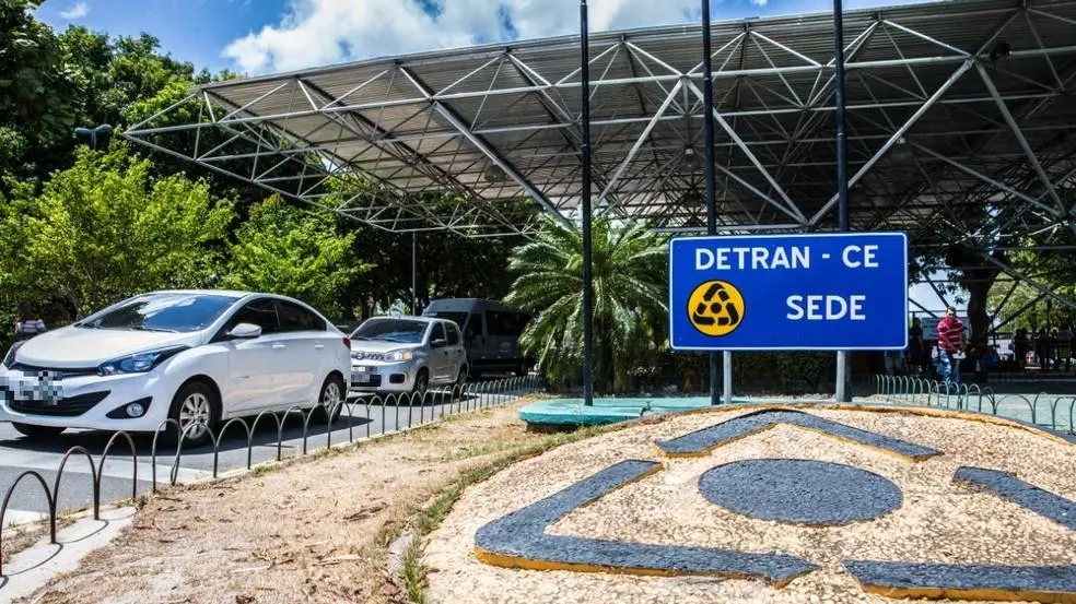 Imagem da notícia: Oito alvos de megaoperação que investigou suposto esquema em serviços no Detran-CE são inocentados