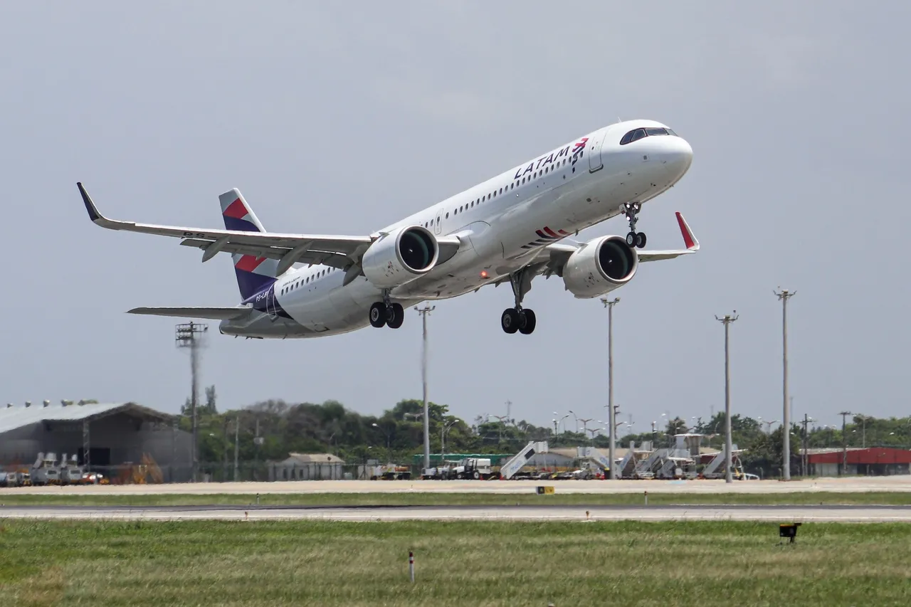 A321 Neo da Latam no Aeroporto de Fortaleza