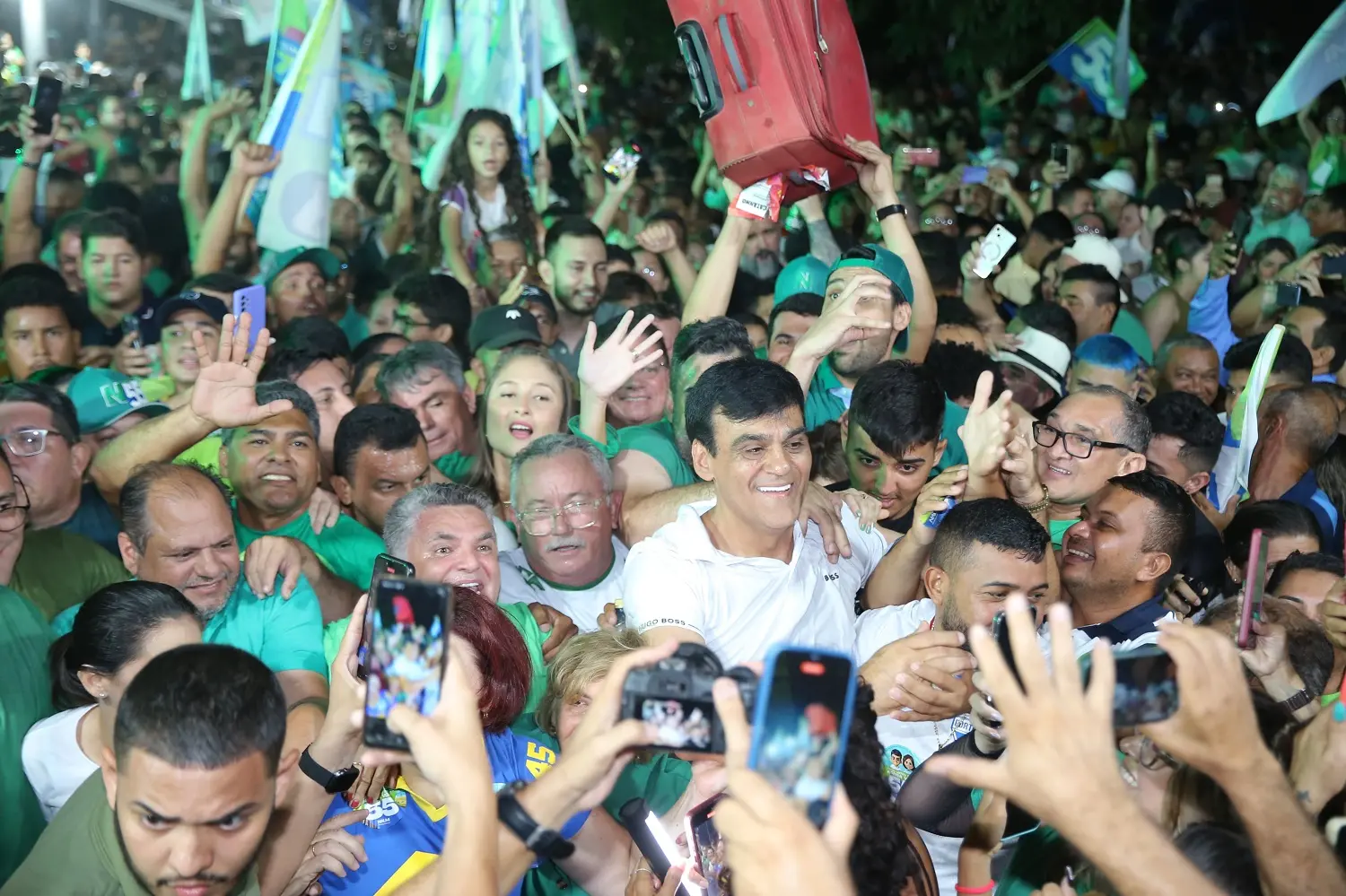 Imagem da notícia: Quais os impactos da vitória de Naumi Amorim à Prefeitura de Caucaia 