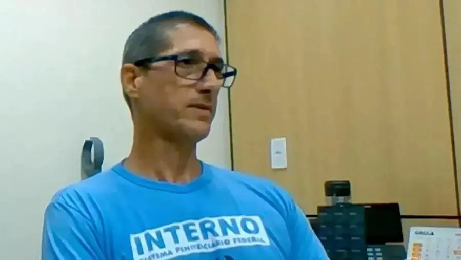 Imagem da notícia: Ronnie Lessa diz que ganharia R$ 25 milhões para matar Marielle Franco
