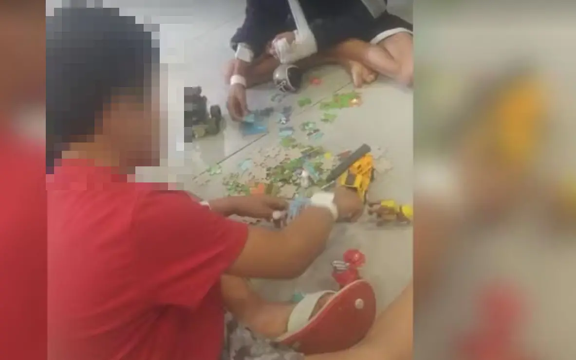 Imagem da notícia: Mãe e padrasto de menino de 5 anos que teve órgão genital decepado são condenados na Justiça do CE