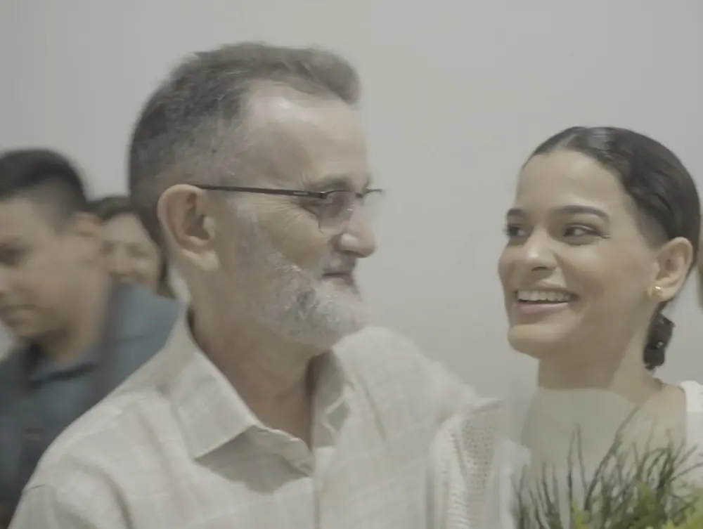 Beatriz Gomes Lessa abriu uma campanha de financiamento coletivo para publicar livro 