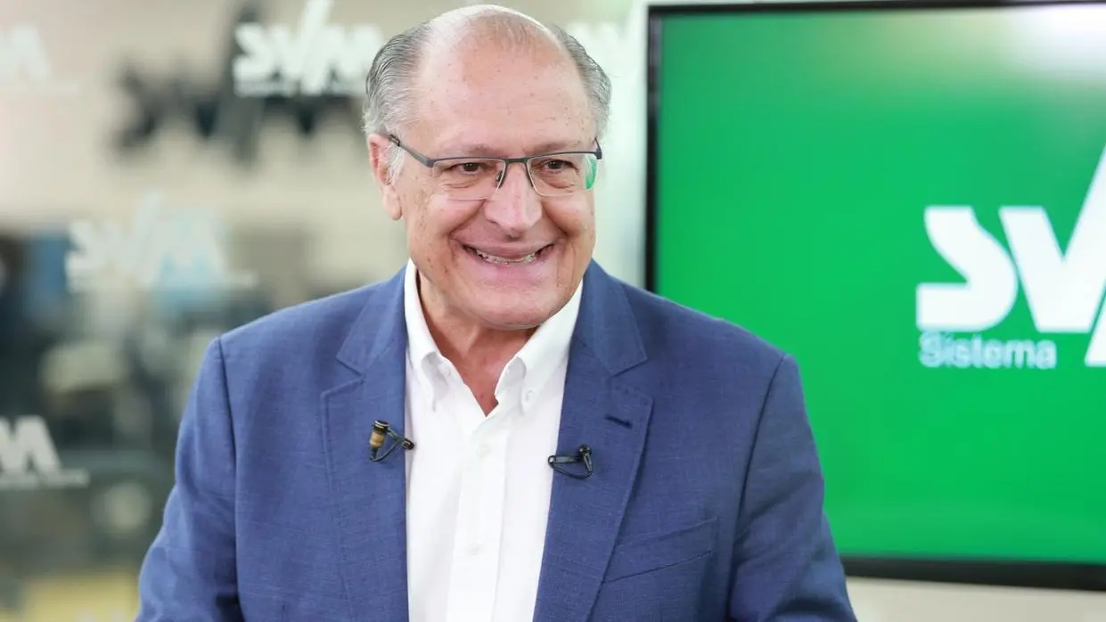 Imagem da notícia: Vice-presidente Geraldo Alckmin diz que redução da jornada 6x1 é 'tendência no mundo inteiro'