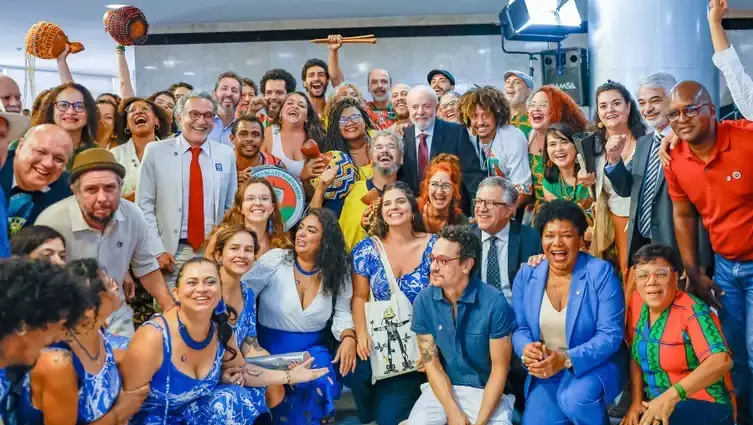 capa da noticia