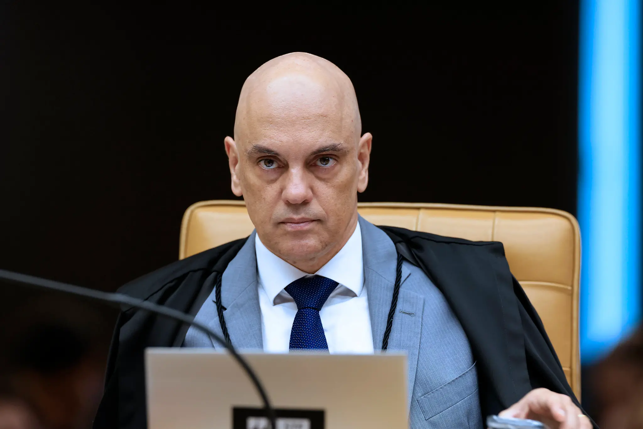 Imagem da notícia: Após atentado em Brasília, Moraes diz ser impossível pacificação com 'anistia a criminosos'