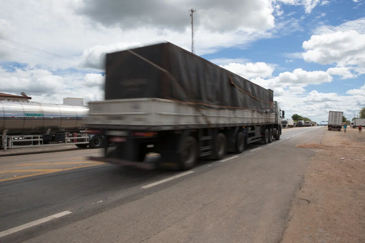 Imagem da notícia: Duplicação de BRs no Ceará deve reduzir preço de alimentos; entenda impactos das obras