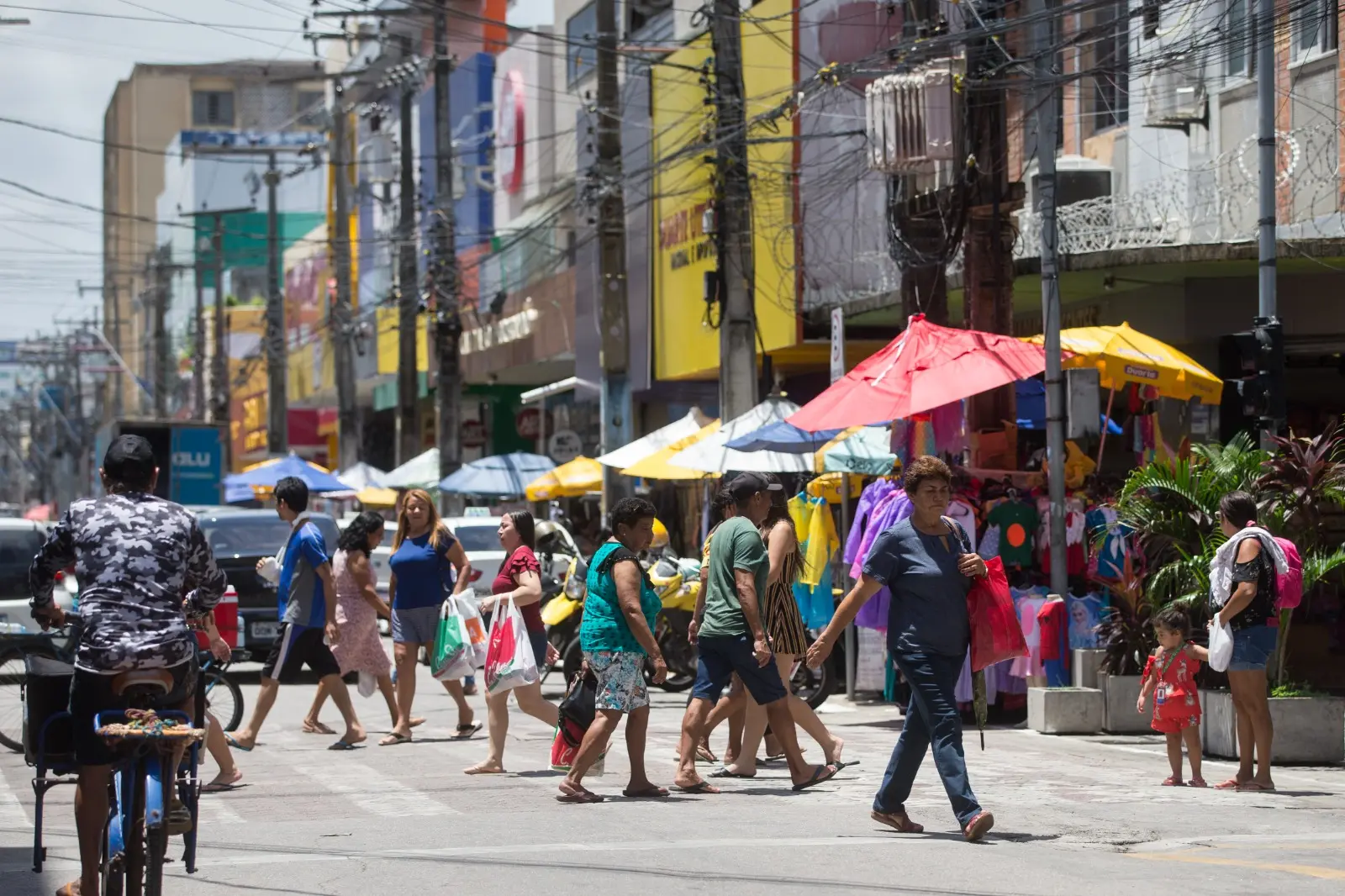 Imagem da notícia: Fortaleza tem 4 bairros que sozinhos têm mais moradores do que 10 cidades do Ceará juntas
