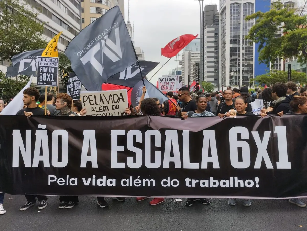 Imagem da notícia: Capitais brasileiras registram protestos contra a escala 6x1