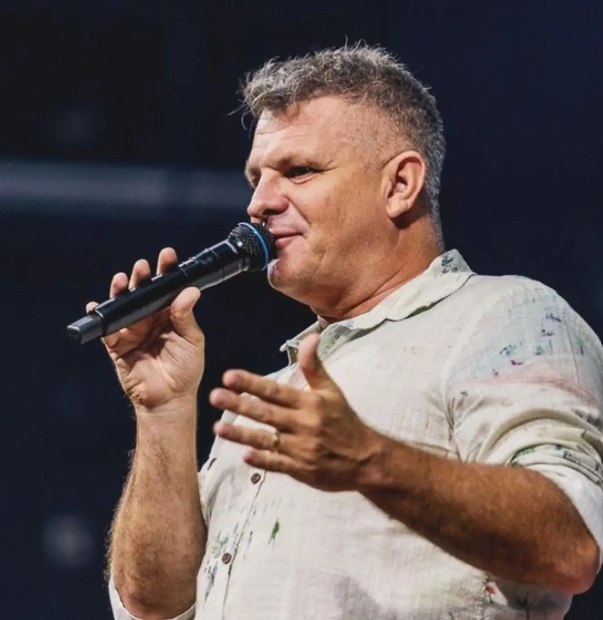 Imagem da notícia: Morre Rinaldo Seixas, fundador da Igreja Bola de Neve, aos 52 anos