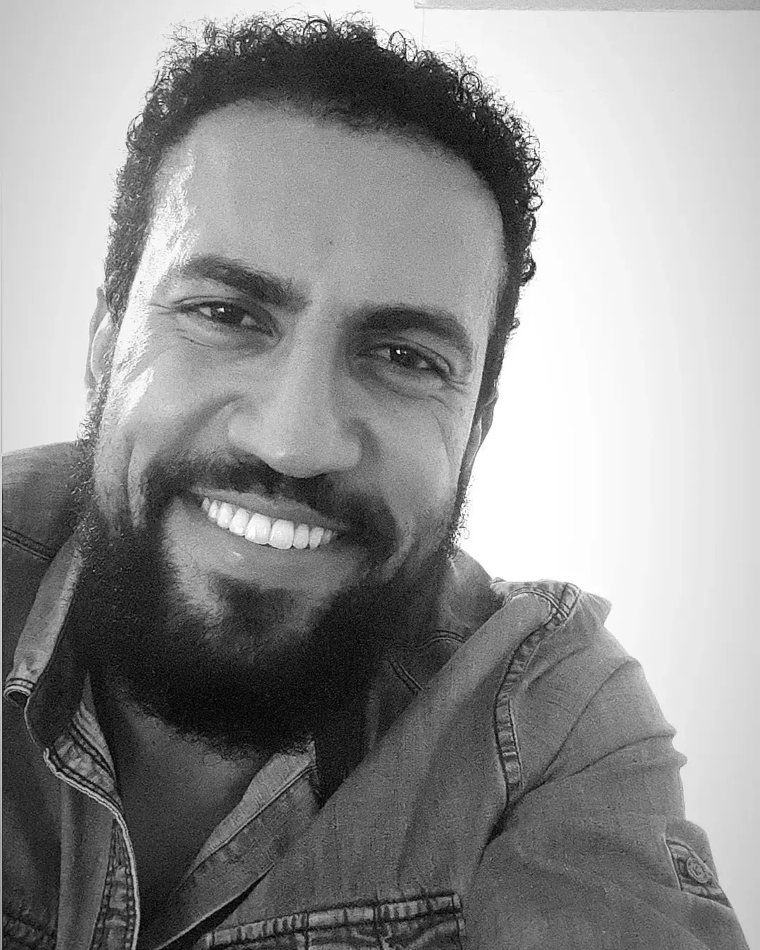 Imagem da notícia: Ator mineiro premiado em Cannes será vilão no remake de 'Vale tudo'
