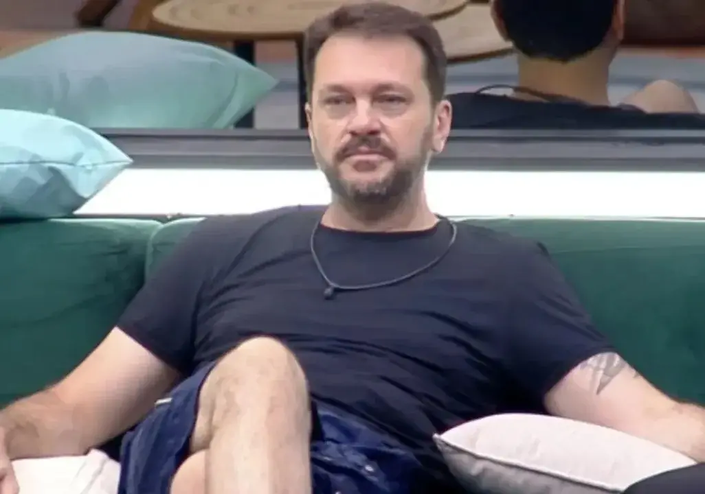 Imagem da notícia: Enquete 'A Fazenda': parcial aponta quem deve sair do reality show  