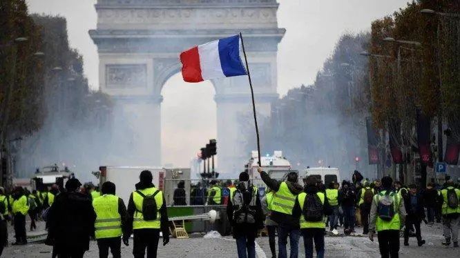 Imagem da notícia: Acordo Mercosul: a eficiência brasileira e a ineficiência francesa