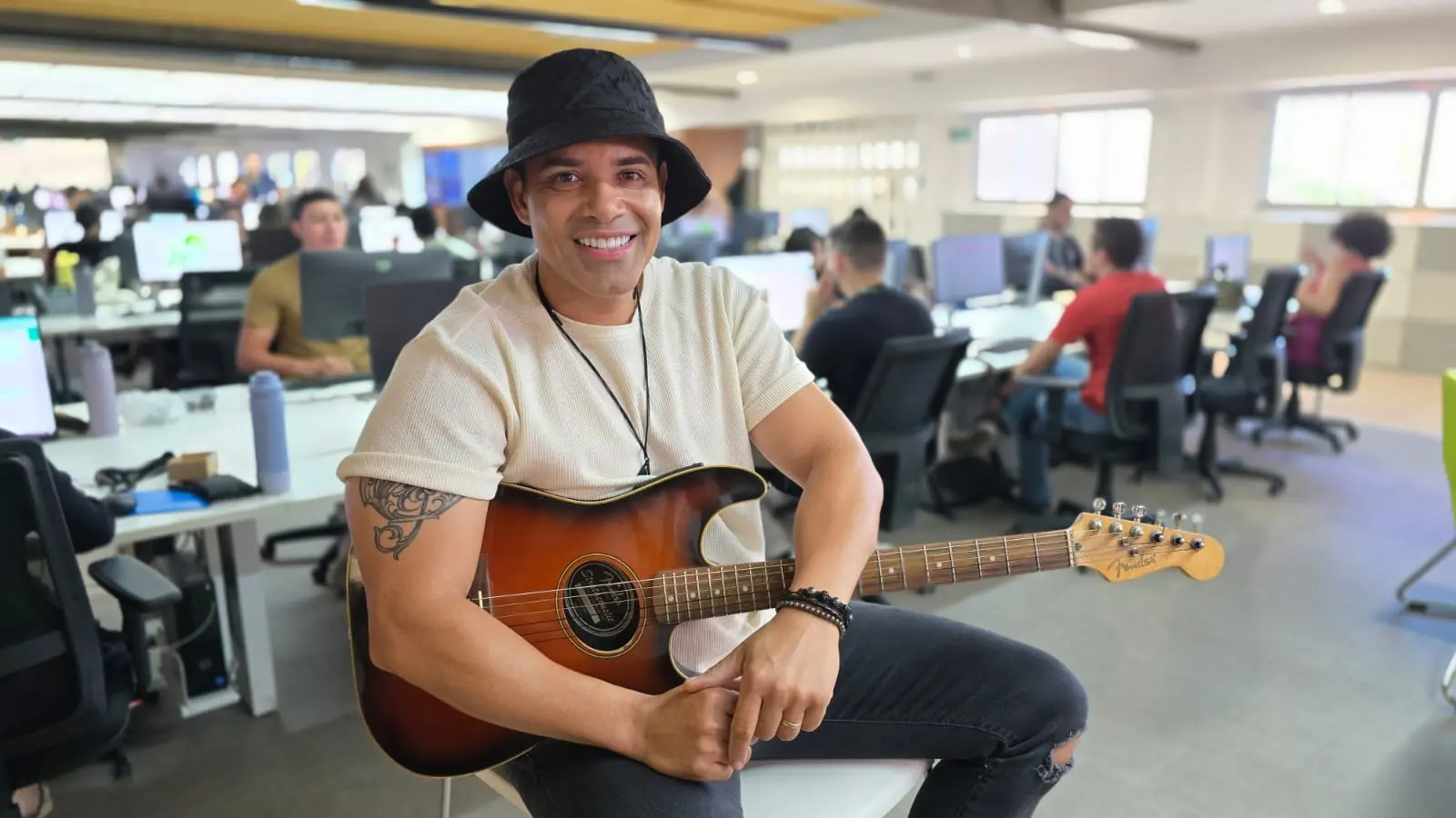Kiko é o vocalista desde o início do grupo