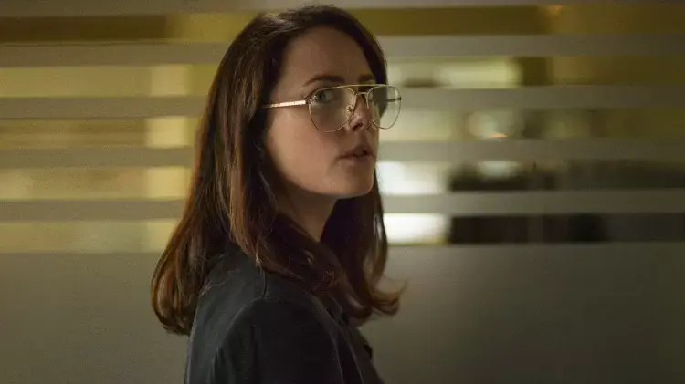 Imagem da notícia: Laura Harrison existiu? Saiba quem é a jornalista que aparece em 'Senna', da Netflix