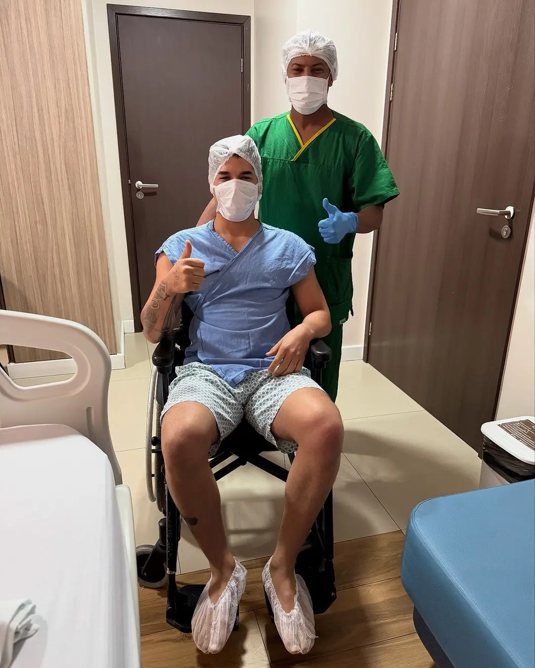 Imagem da notícia: Cantor Zé Vaqueiro passa por cirurgia de vasectomia