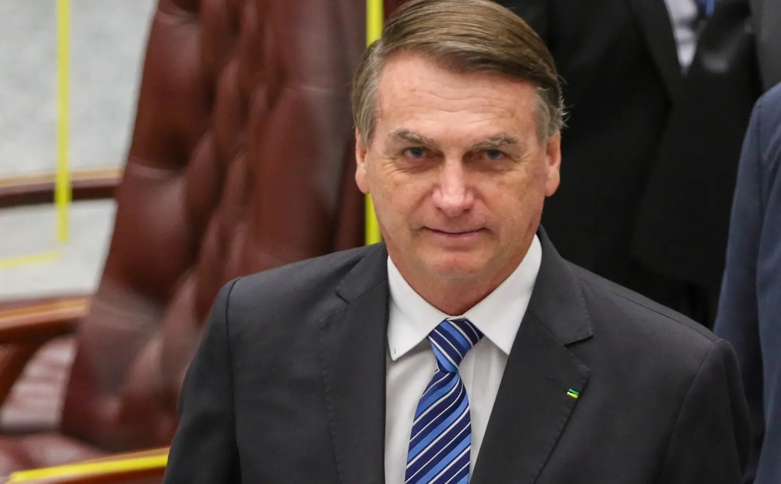 Imagem da notícia: Moraes permite que Bolsonaro também vá à missa de 7º dia da mãe de Valdemar Costa Neto em SP