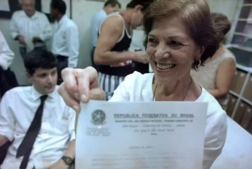 Imagem da notícia: Certidões de óbito de vítimas da ditadura militar devem indicar morte por repressão do Estado