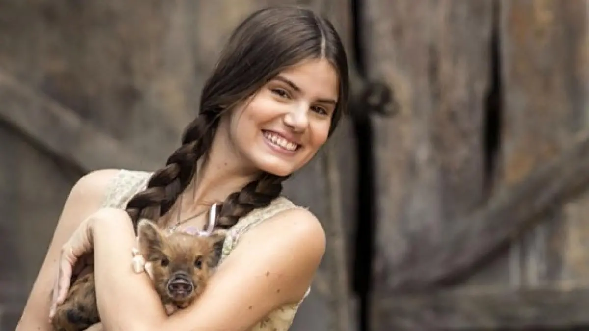 Imagem da notícia: Entenda por que Camila Queiroz não interpretará Mafalda na sequência da novela 'Êta Mundo Bom!'