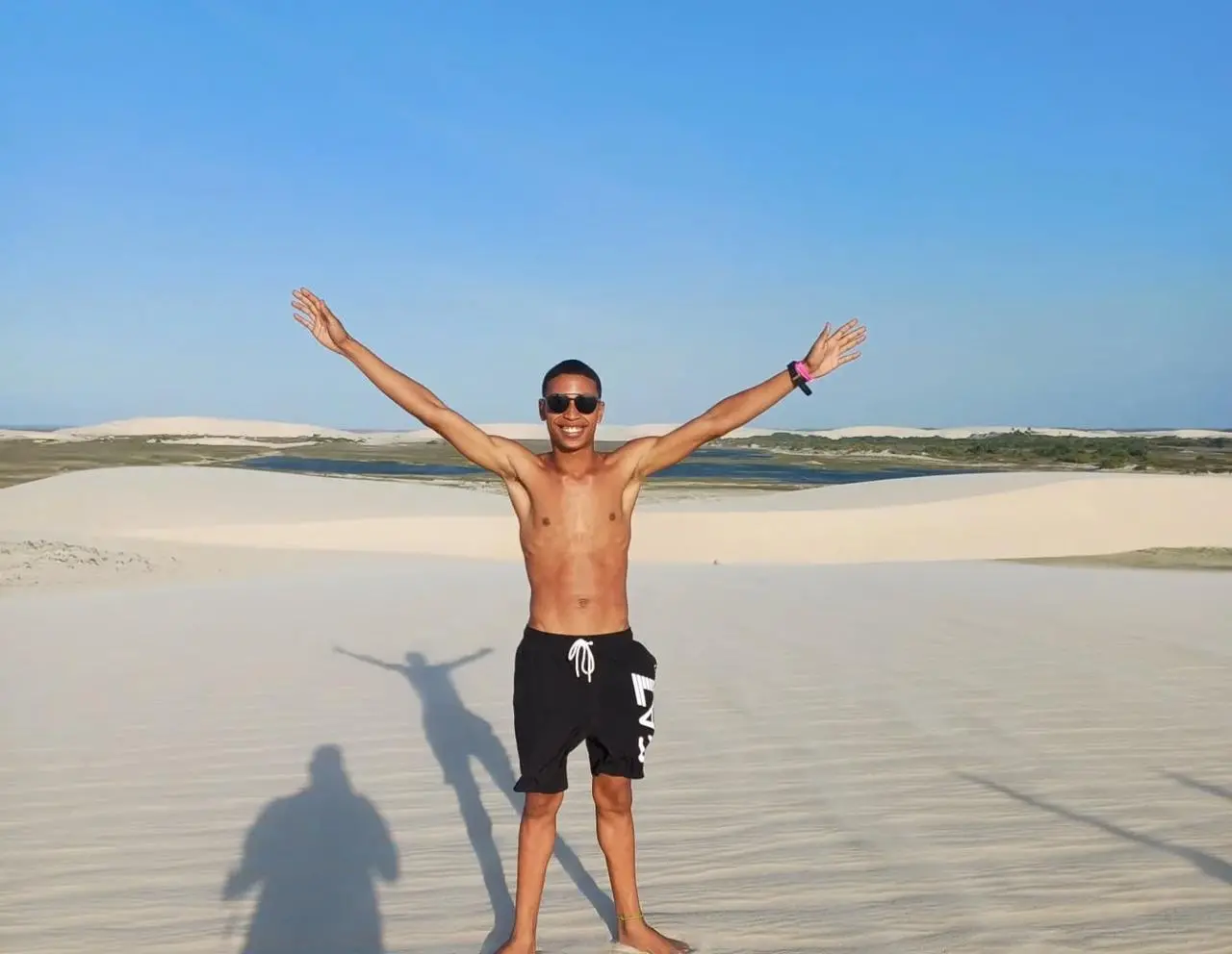 Imagem da notícia: Adolescente paulista dado como desaparecido é morto por facção criminosa em Jericoacoara