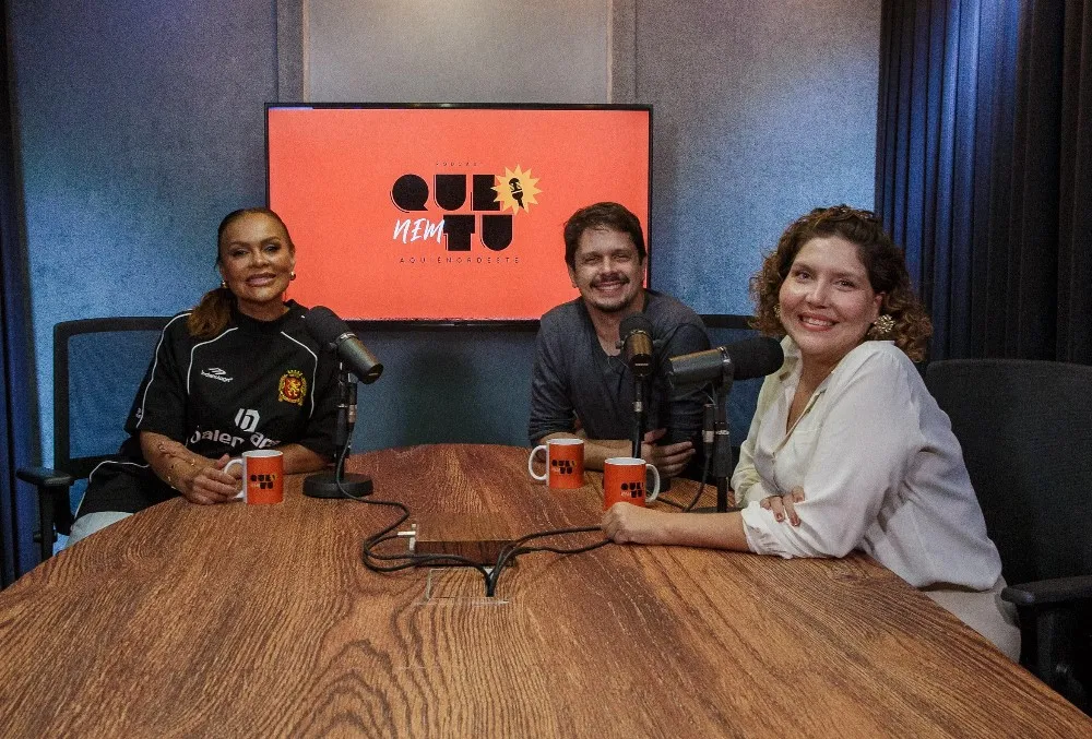 Samyra Show falou sobre a fama de ser diferentona e como gosta de fazer misturas no repertório para ter um público que se renova