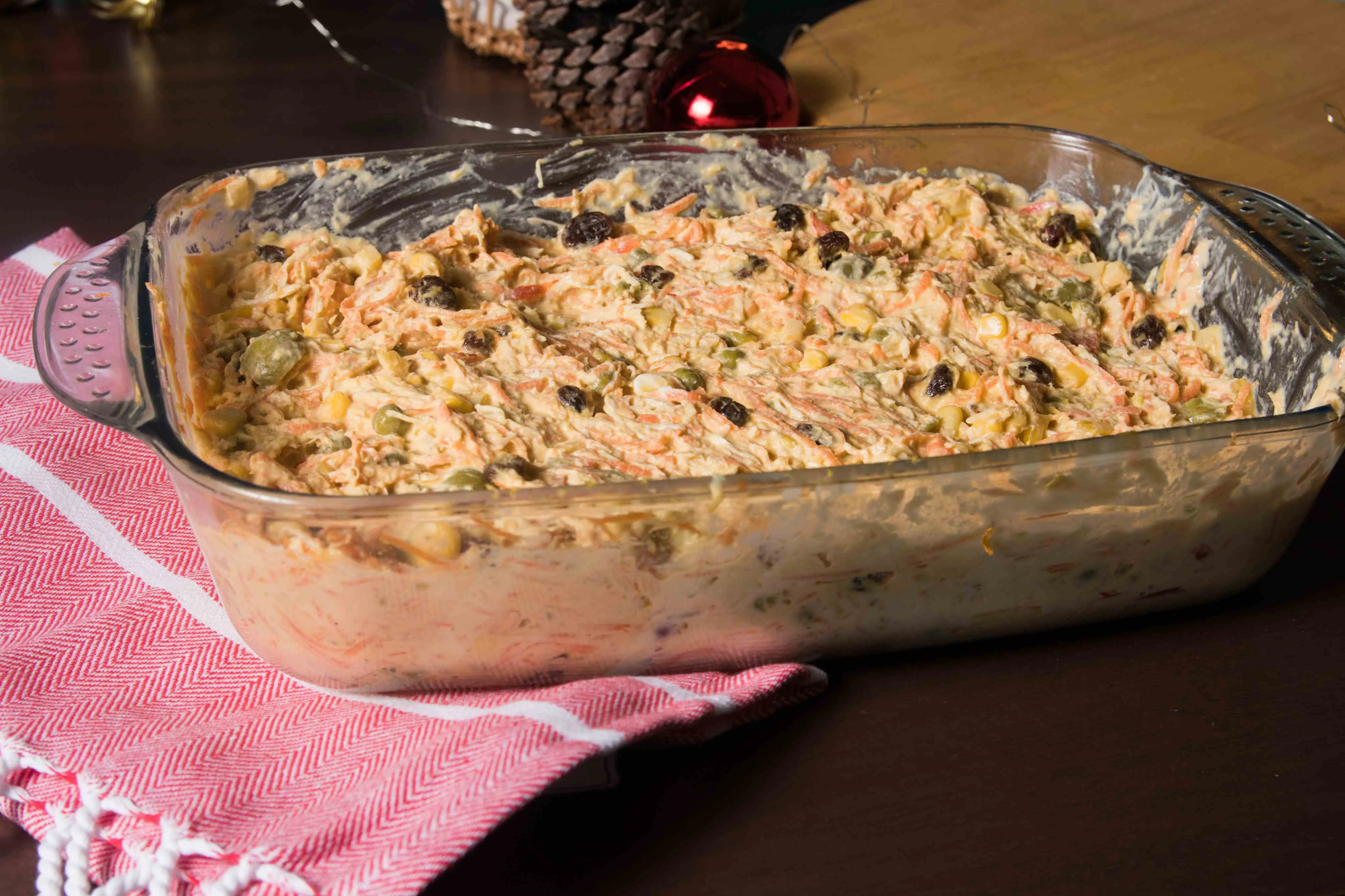 O salpicão também pode ser feito a partir do atum, formando uma mistura parecida com o patê