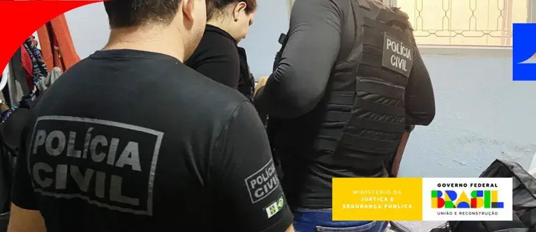 Imagem da notícia: Adolescente é apreendido por liderar grupo que incentivava automutilação na internet