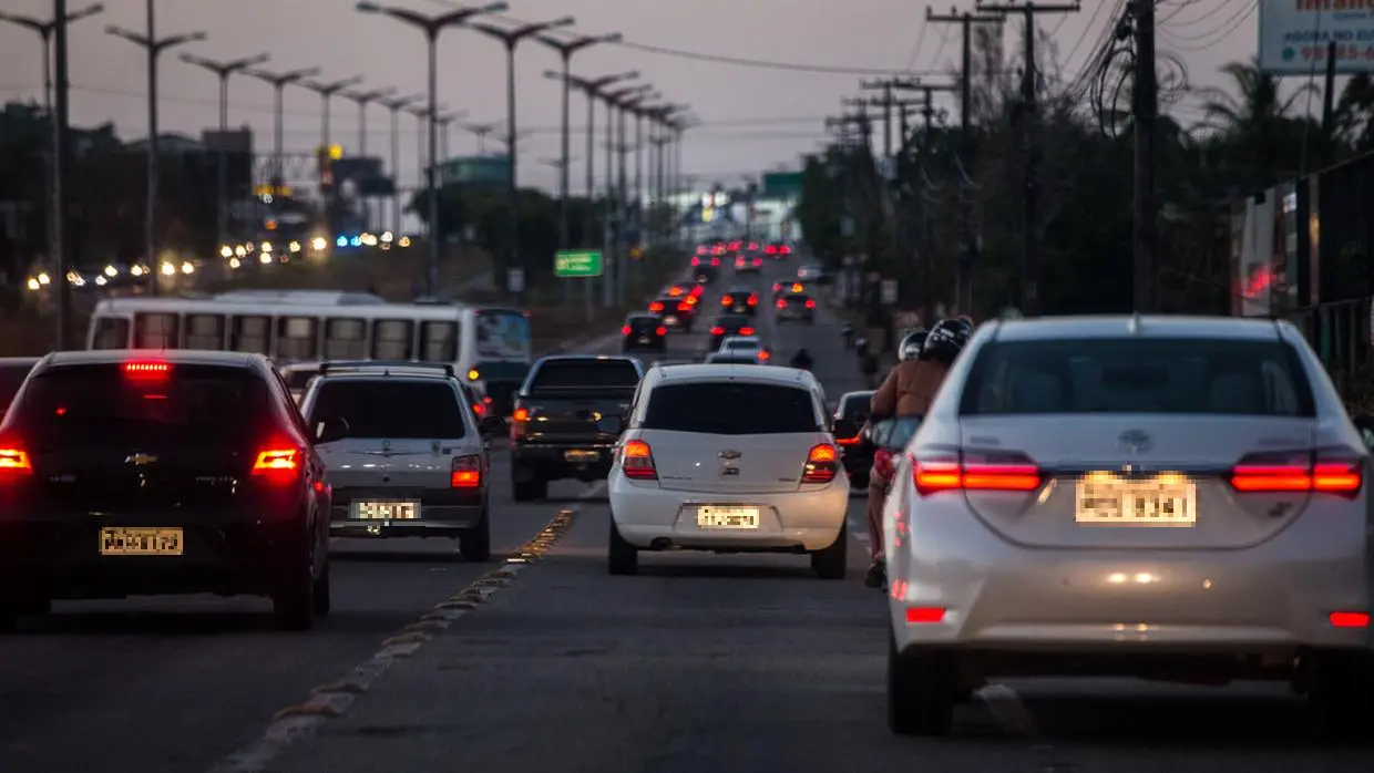 Imagem da notícia: Ceará prevê arrecadar R$ 2,14 bilhões com IPVA em 2025; entenda como o imposto é utilizado