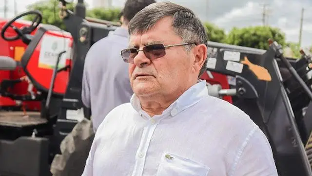 Imagem da notícia: MP pede cassação de prefeito de Santa Quitéria por suposto envolvimento com Comando Vermelho