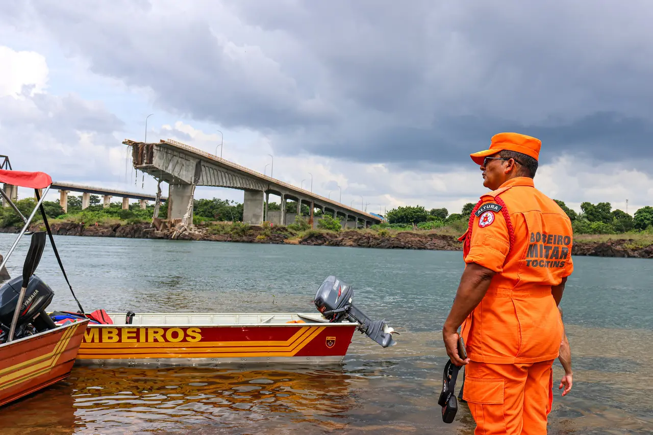 Imagem da notícia: Já são 12 o número de mortos em queda de ponte entre os estados do Tocantins e Maranhão
