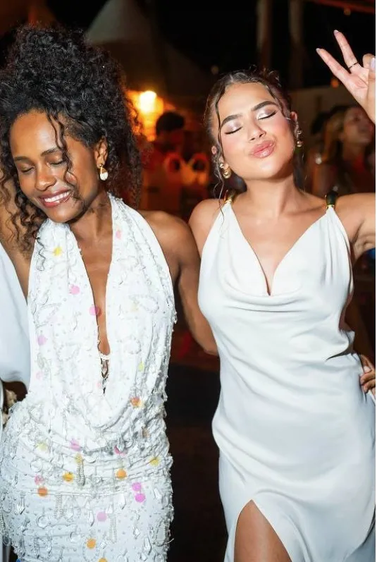 Maisa e Duda santos no ano novo