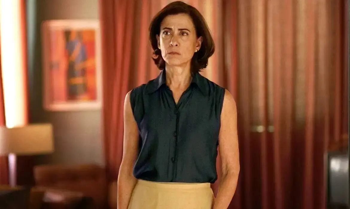 Imagem da notícia: Fernanda Torres é favorita para ganhar Globo de Ouro neste domingo (5), diz Variety