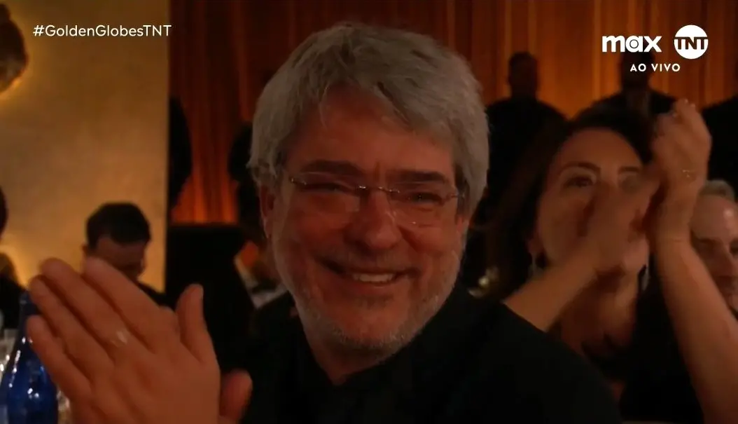 Imagem da notícia: Marido de Fernanda Torres, Andrucha Waddington acompanhou atriz em cerimônia do Globo de Ouro