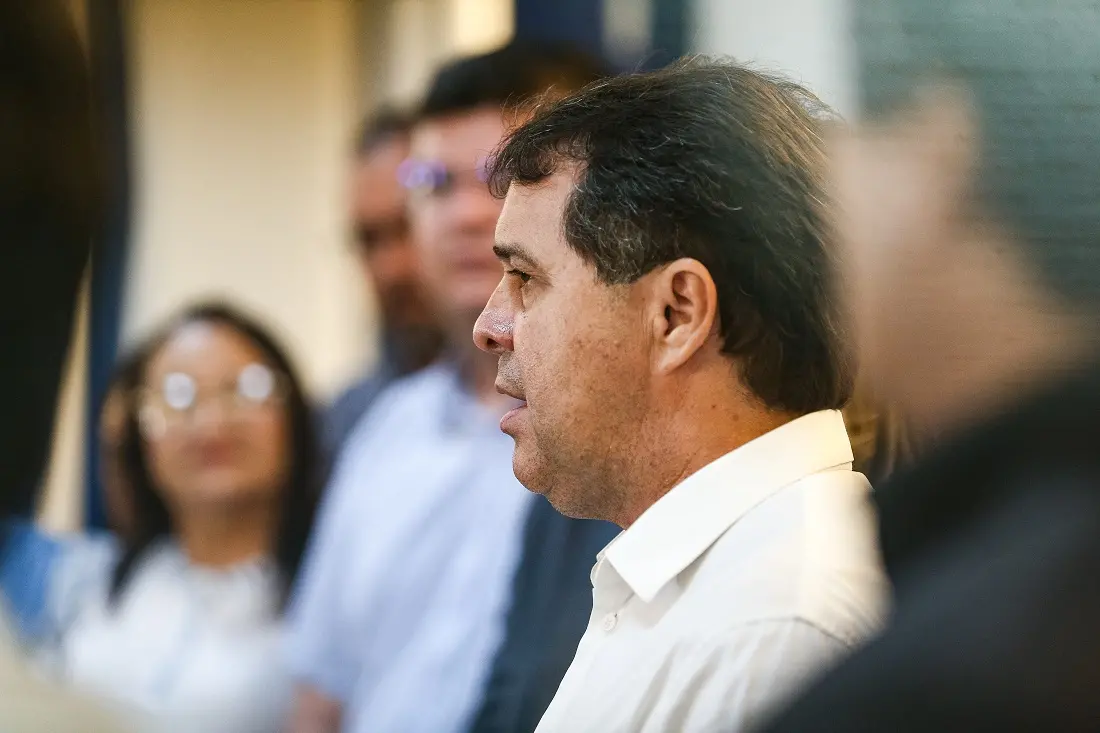 Imagem da notícia: Evandro Leitão sanciona extinção da taxa do lixo nesta sexta-feira (10)
