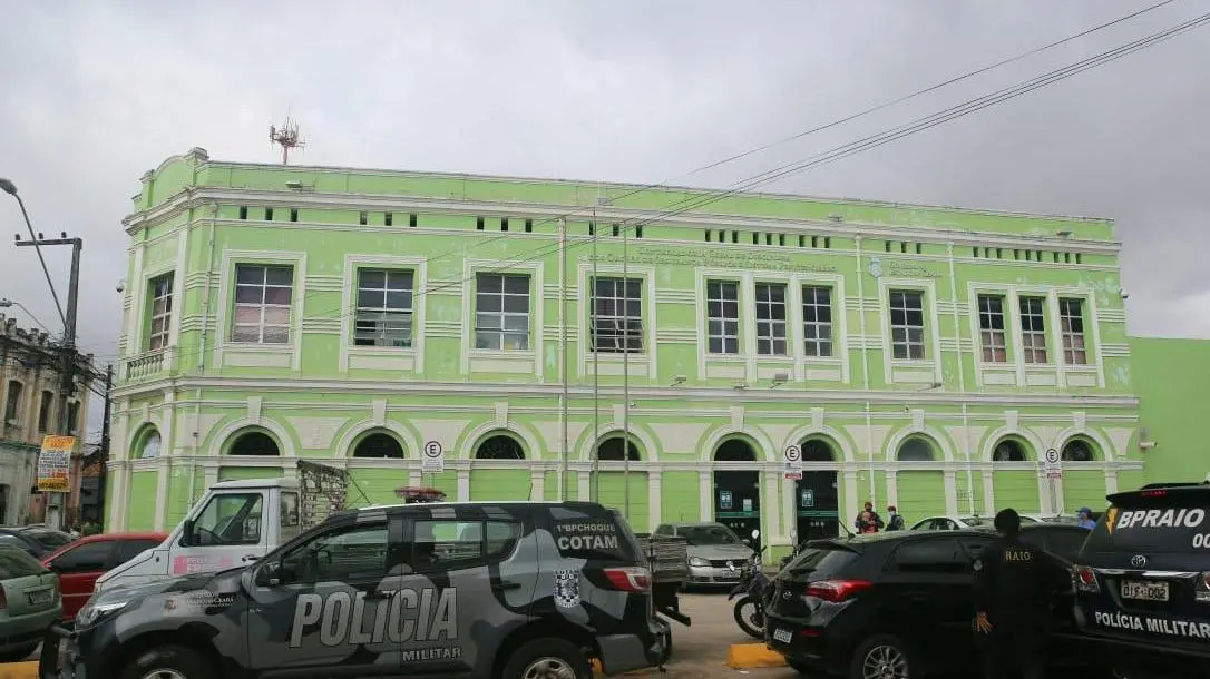 Imagem da notícia: CGD abre investigações contra três PMs por extorsão de R$ 3 mil e outro militar por crimes eleitorais no Ceará