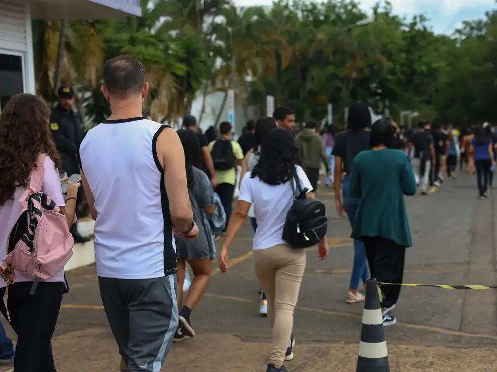 Imagem da notícia: Quando sai a nota do Enem 2024 para treineiros? Veja data prevista para divulgação do resultado
