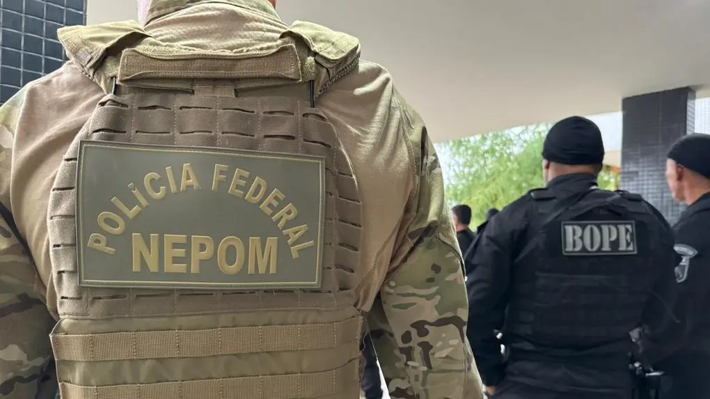 Imagem da notícia: Força Integrada prendeu 165 foragidos e apreendeu R$ 20 milhões em combate ao crime organizado no Ceará em 2024