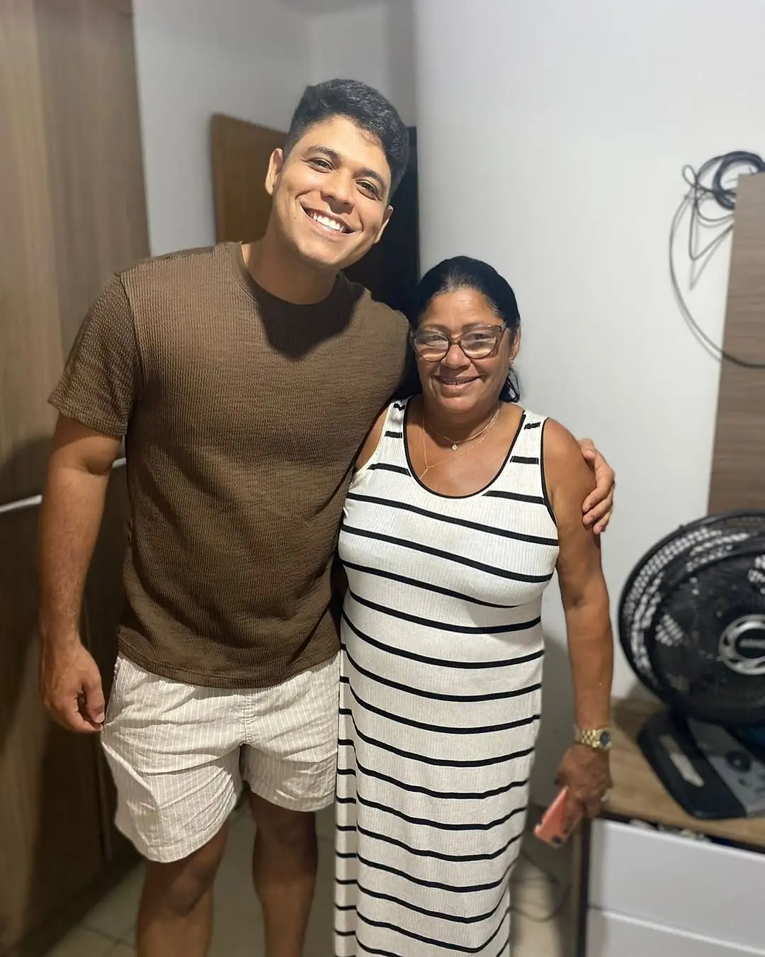 Imagem da notícia: Dupla do BBB 25: Conheça os participantes que começam o reality com imunidade