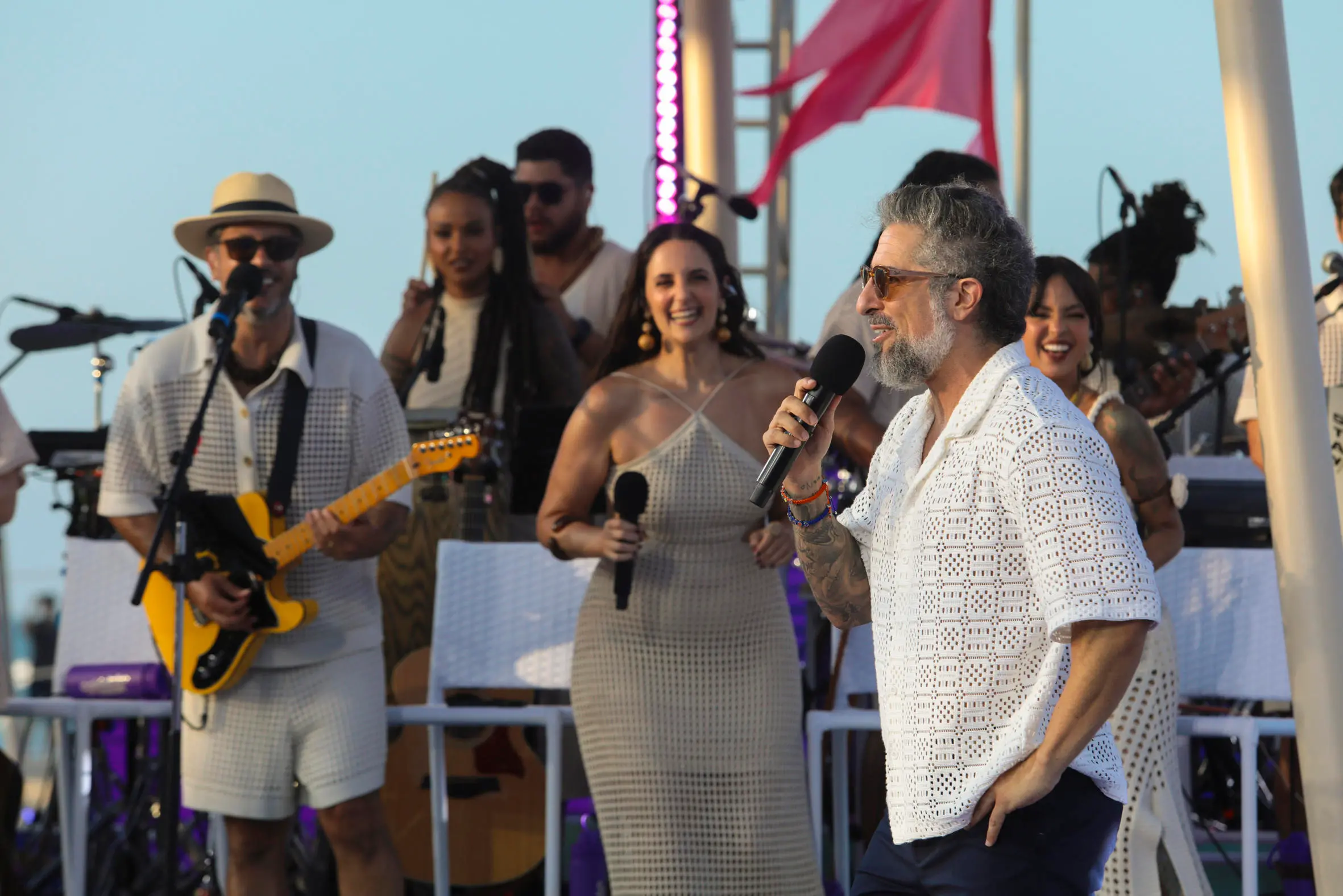 Imagem da notícia: 'Caldeirão com Mion' continua temporada de Verão no Ceará com show de calouros e apresentação de Nattan