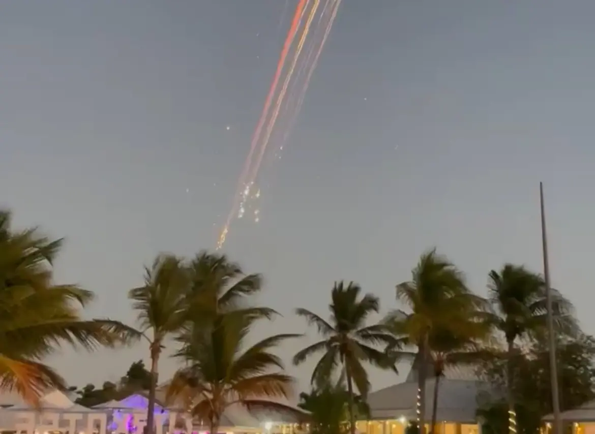 Imagem da notícia: Nova corrida espacial: SpaceX vs Blue Origin