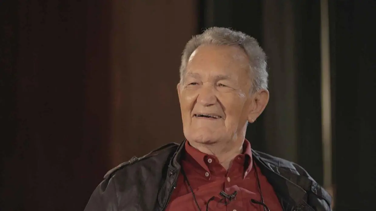 Falecido no domingo (19) aos 92 anos após lutar contra um câncer no pâncreas, Léo Batista